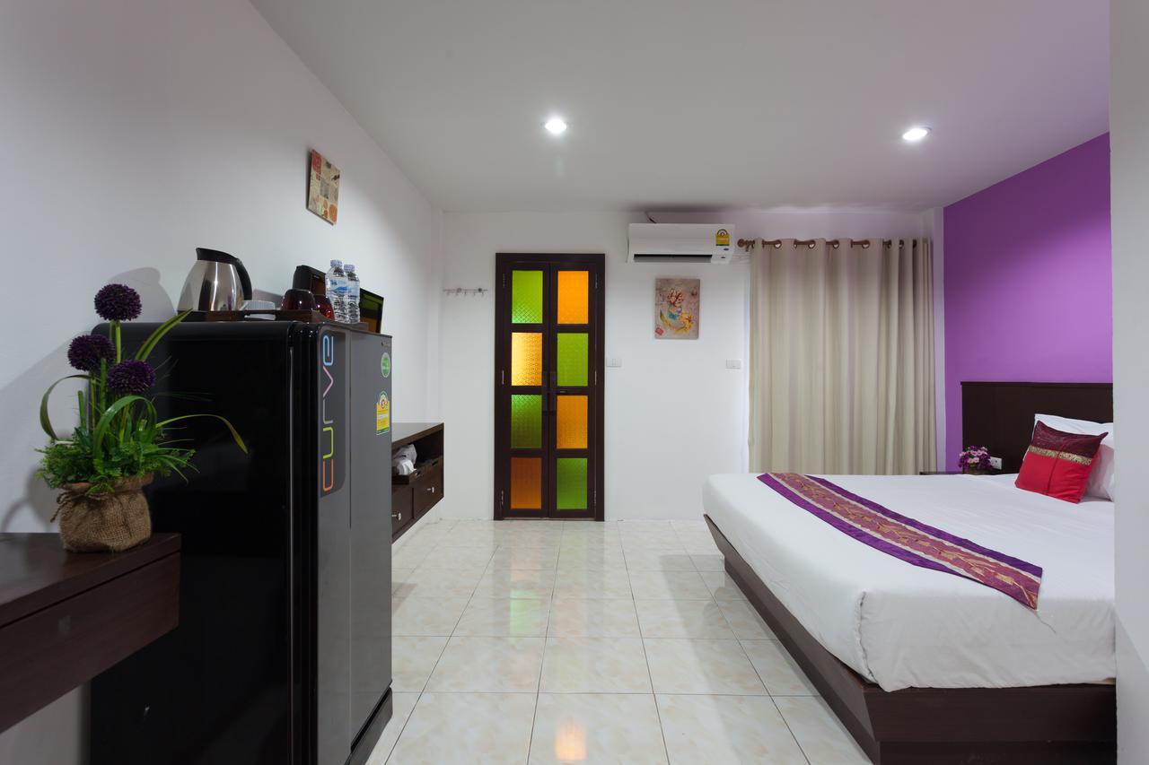 Islanda Boutique Hotel Patong Екстериор снимка